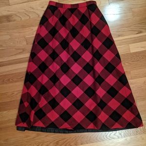 Vintage 100% wool midi skirt